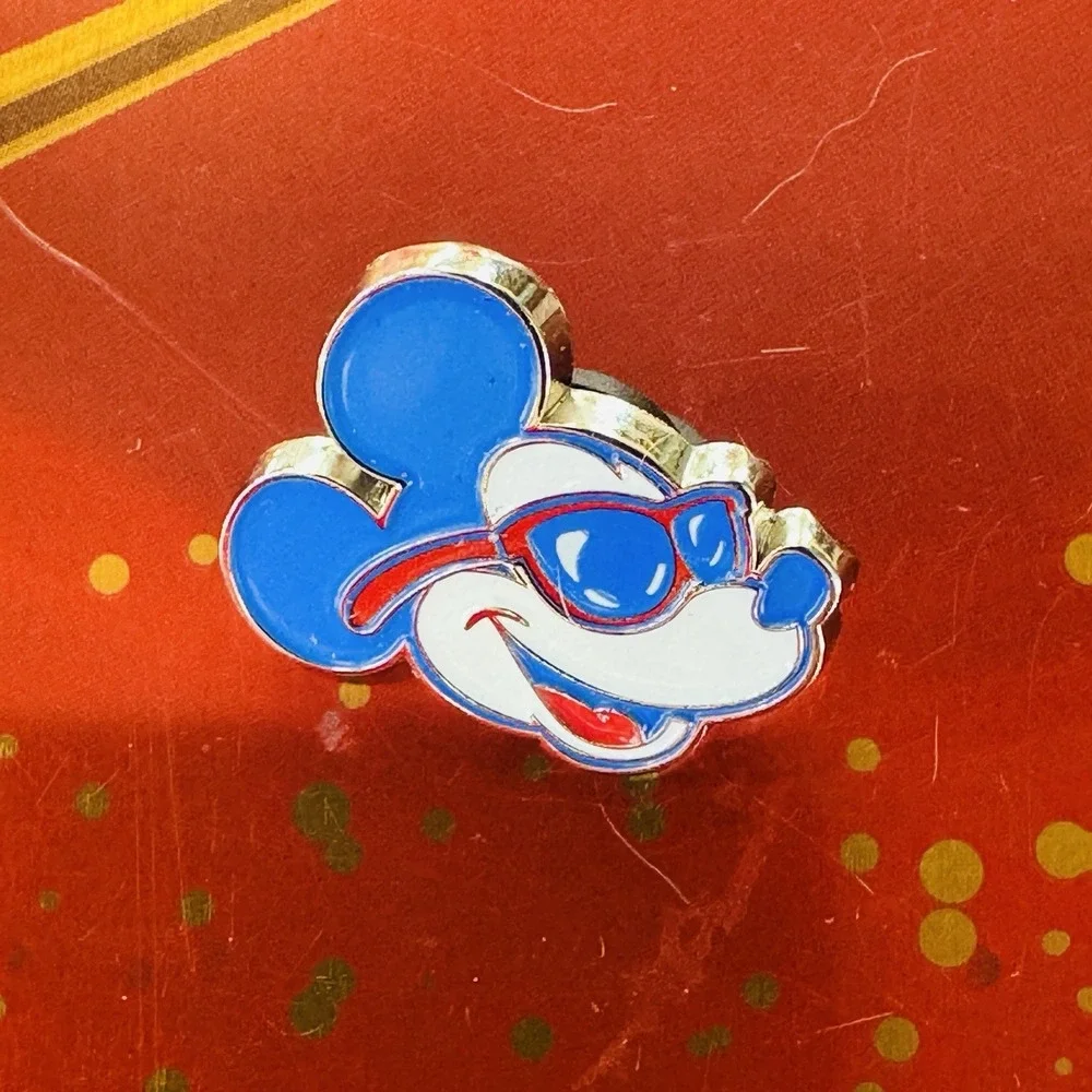 Disney Pin Mickey Mouse Head Red White Blue Sunglasses Smiling Profile Rare Htf